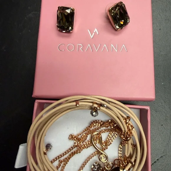 Coravana Stardust Bracelet & matching earrings. - Picture 3 of 4